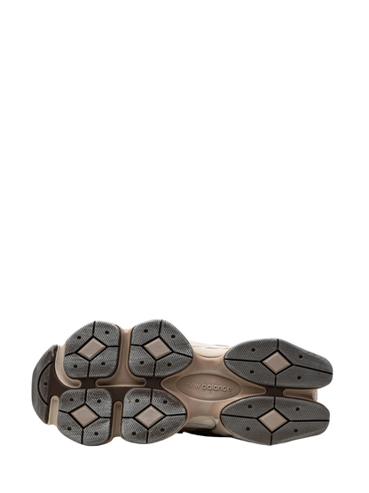 New Balance 9060 'Mushroom Brown' under